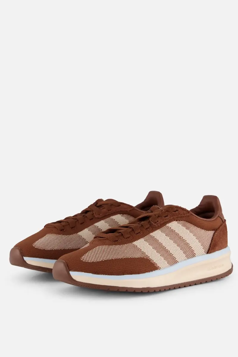 Adidas Run 70 2.0 Knit Sneakers bruin Textiel