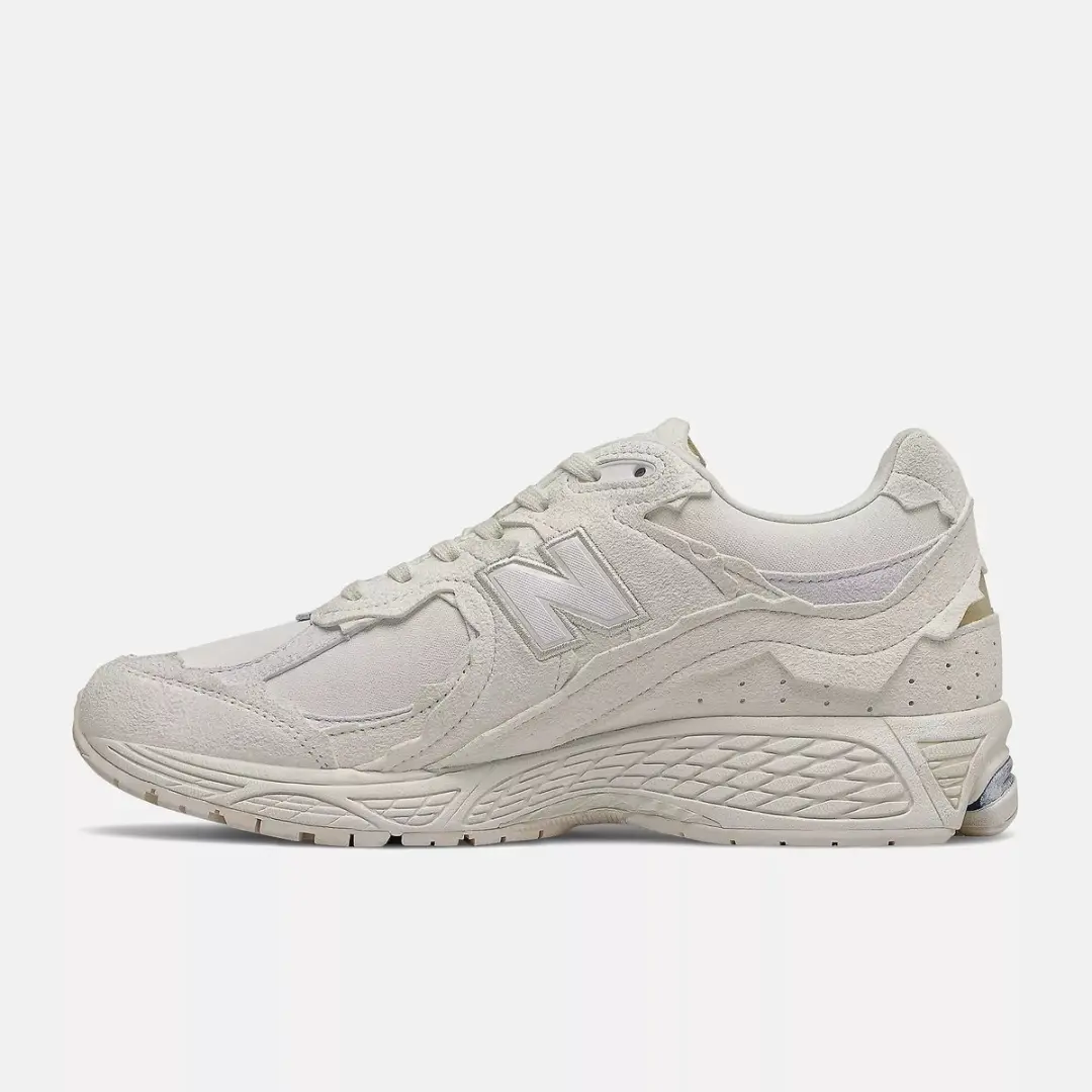 New Balance 2002R Protection Pack