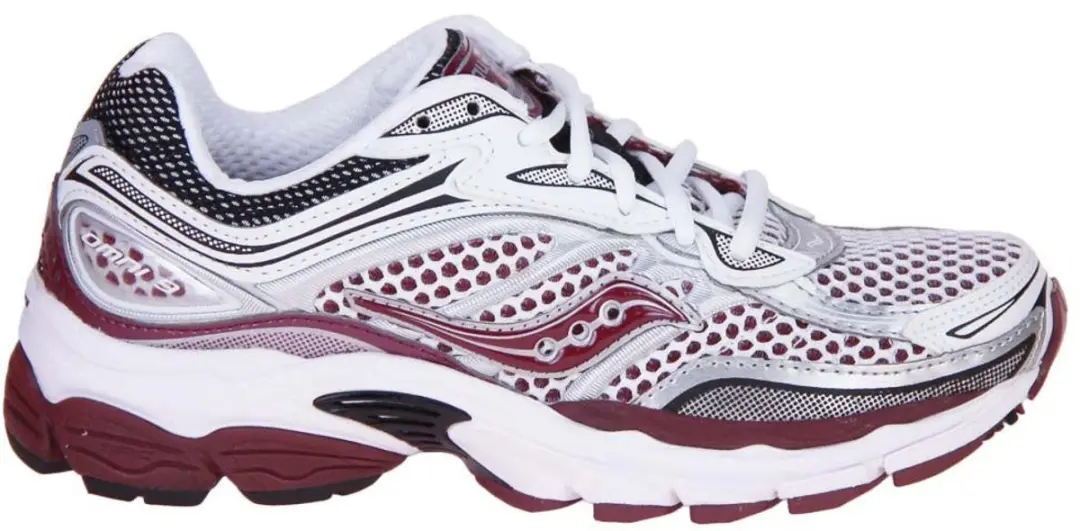 Saucony Progrid Omni 9 Dames Sneakers - Wit - Maat 41