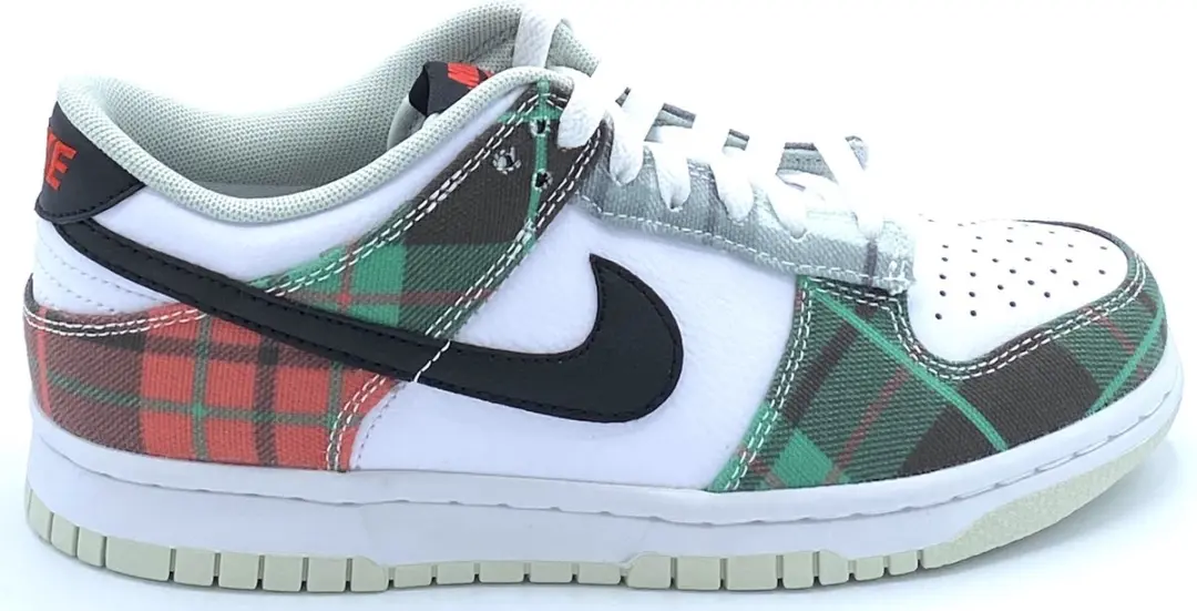 Nike Dunk Low Plaid- Sneakers