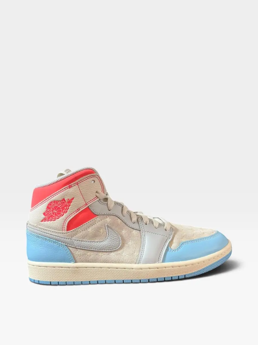WMNS AIR JORDAN 1 MID