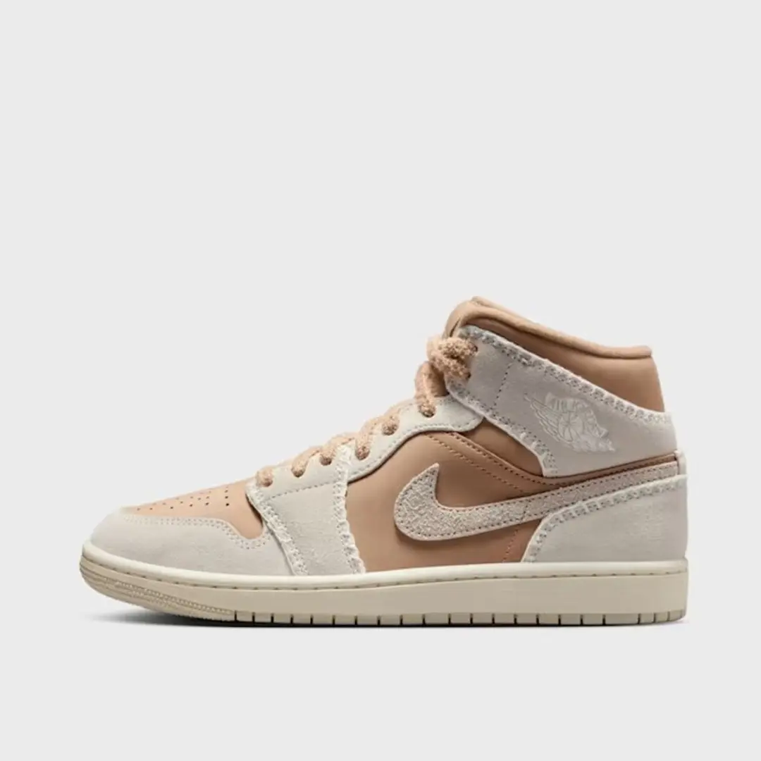 Nike Air Jordan 1 Mid SE