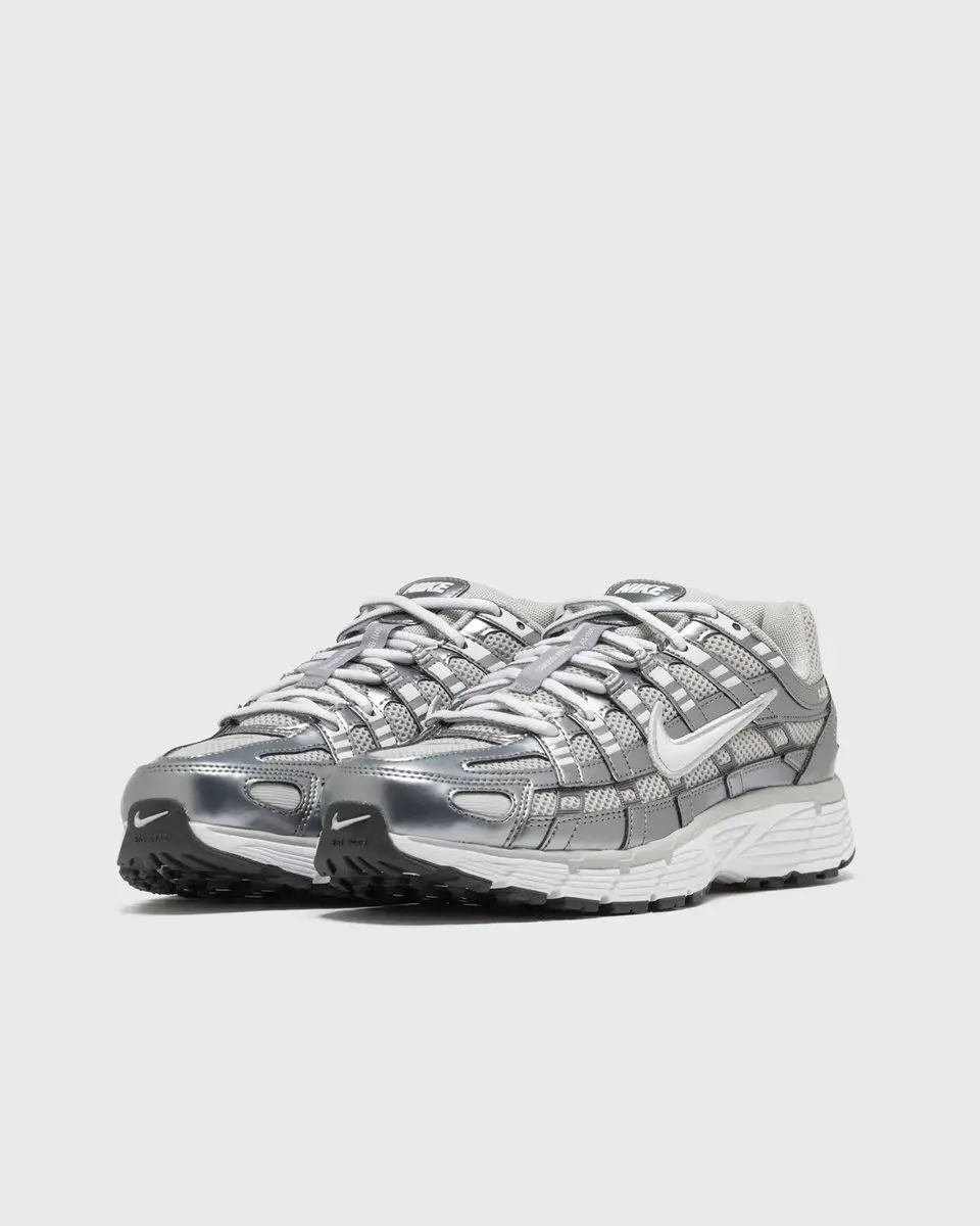 Nike P-6000 Dames Sneakers - Maat 42 - Grijs