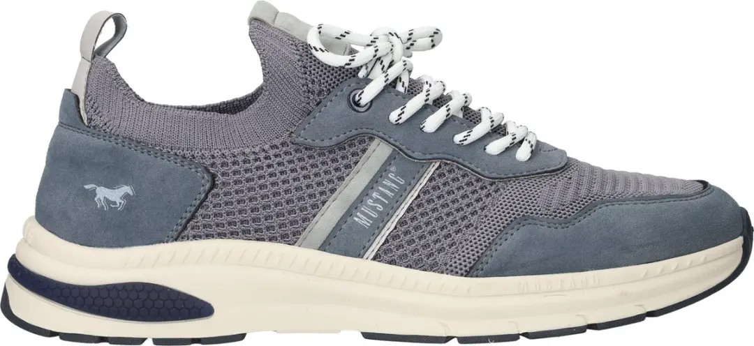 Mustang Sneakers