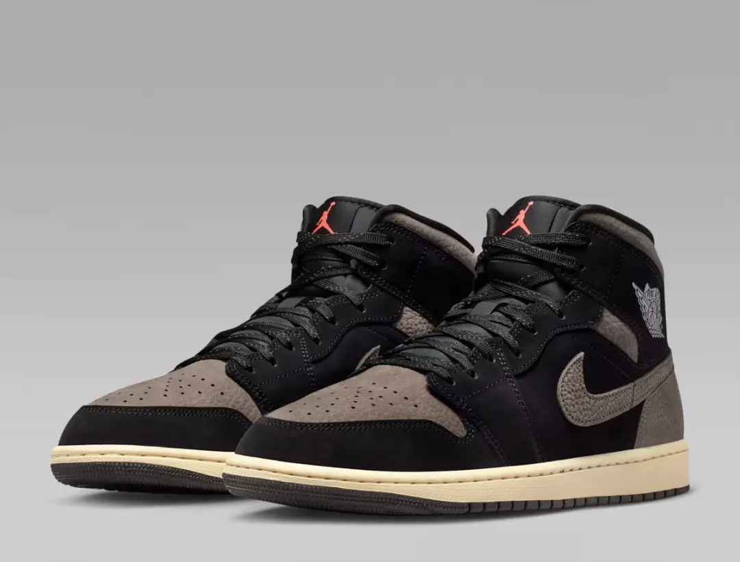 Air Jordan 1 Mid SE Herenschoenen Maat 42