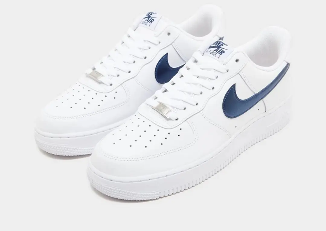 Nike Air Force 1 Low '07 LV8 Team USA World Cup - afbeelding 2 van 5