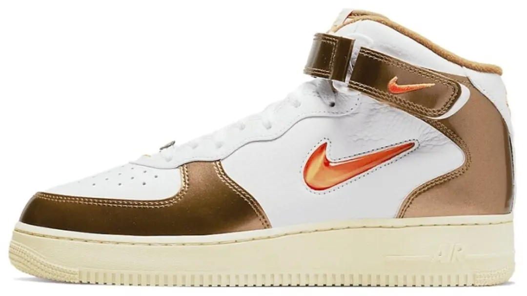 Nike Air Force 1 Mid QS Herenschoen, 40.5, Wit/Ale Brown/Beach/Total Orange