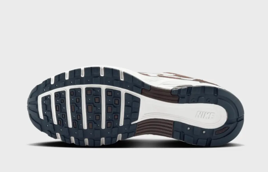Nike P-6000 Dames Sneakers - 40 - Wit/Bruin/Navy - afbeelding 5 van 6