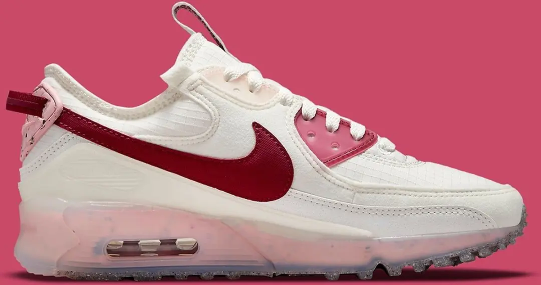 "Sneakers Nike Nike Air Max 90 Terrascape ""Pomegranate"""