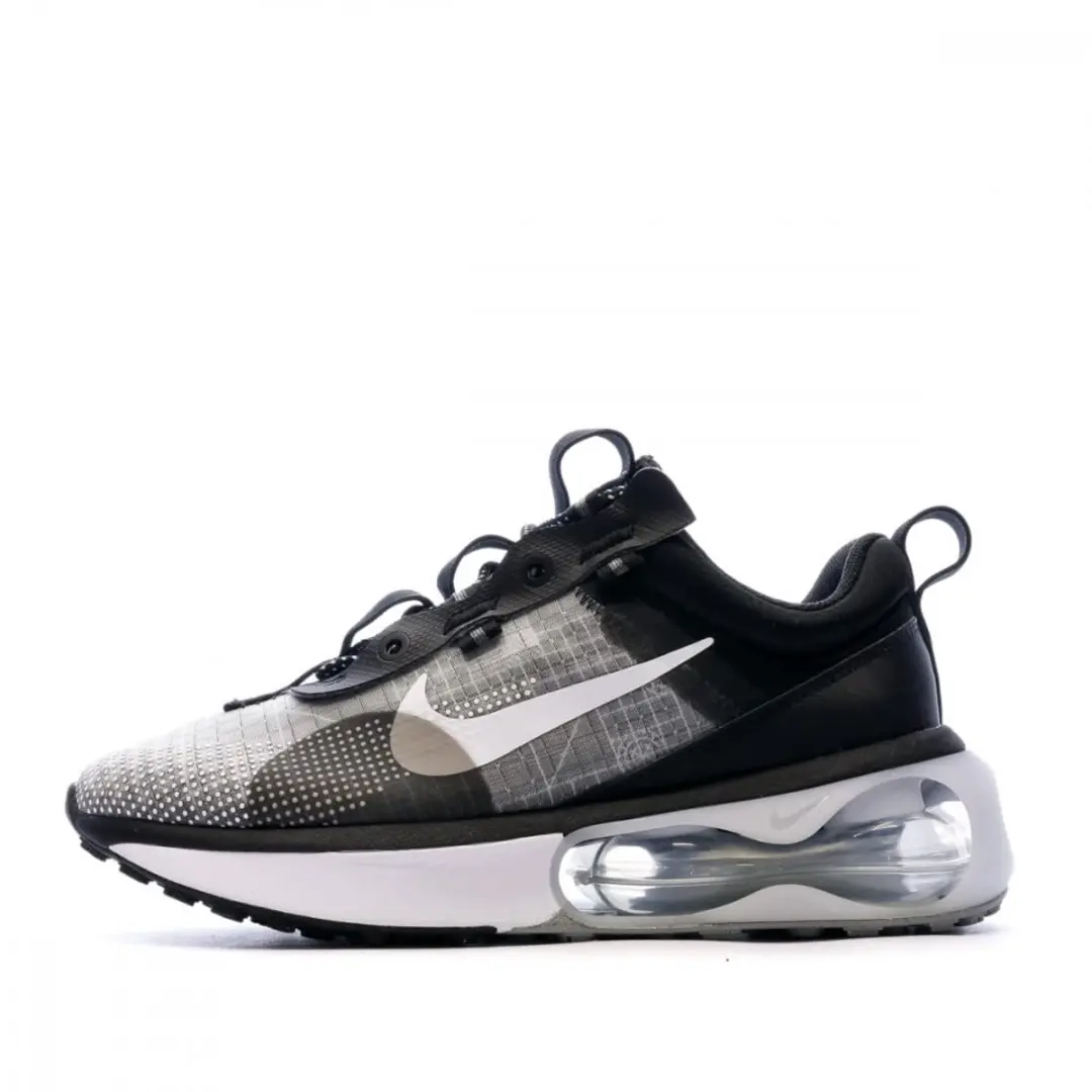NIKE Air Max 2021