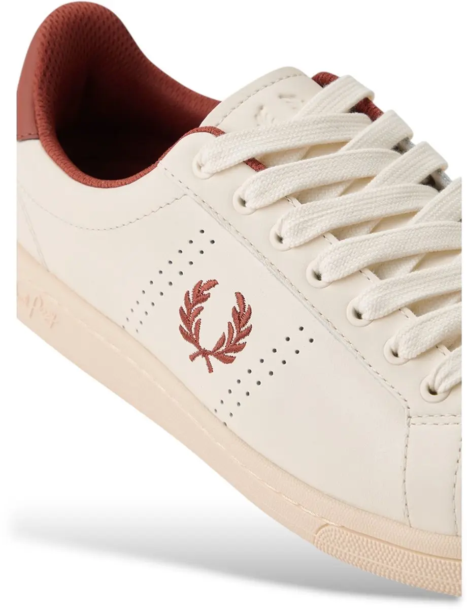 Fred Perry B721 Leren Sneakers - 43 - Beige