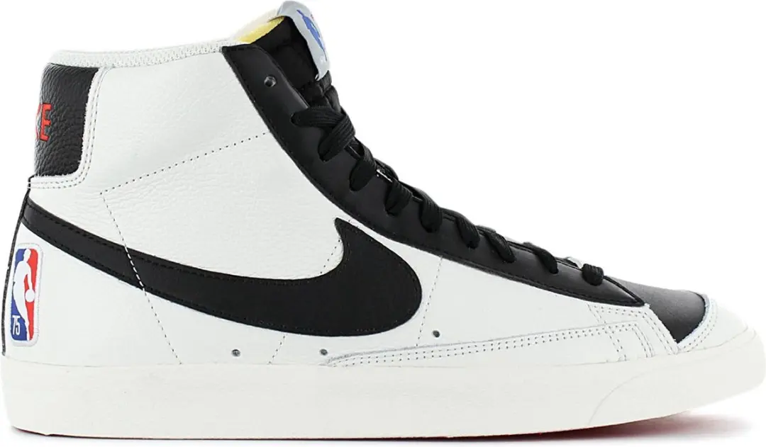 Nike Blazer Mid 77 EMB