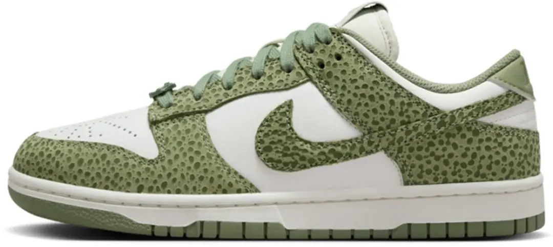 Nike Dunk Low 'Safari Oil Green' (W)