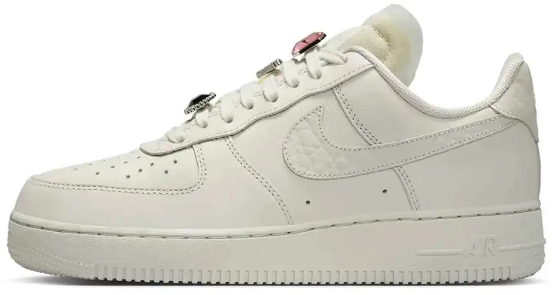 Nike Nike Air Force Jewel Maat 38