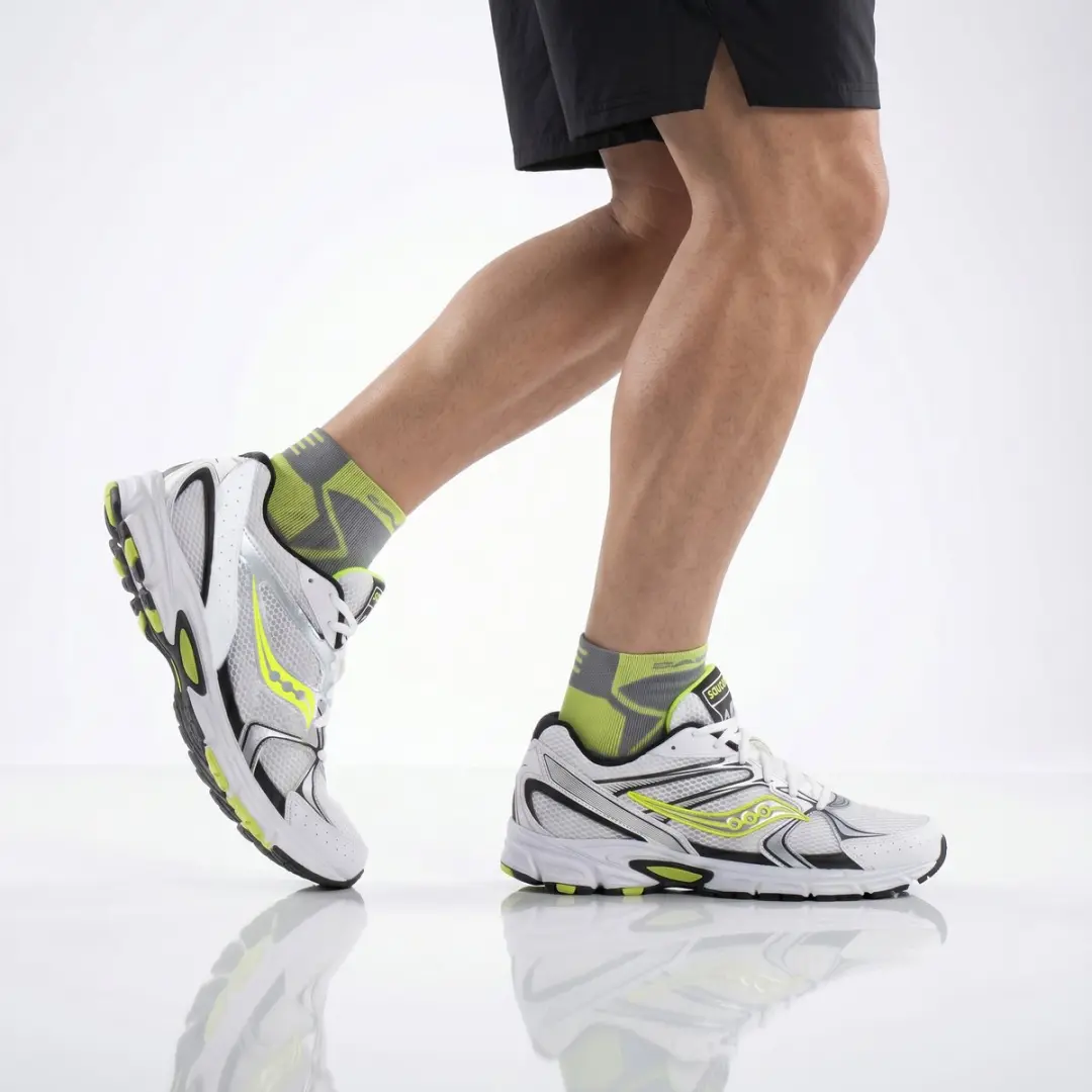 Saucony Ride Millennium S70812-49 Sneakers - Wit