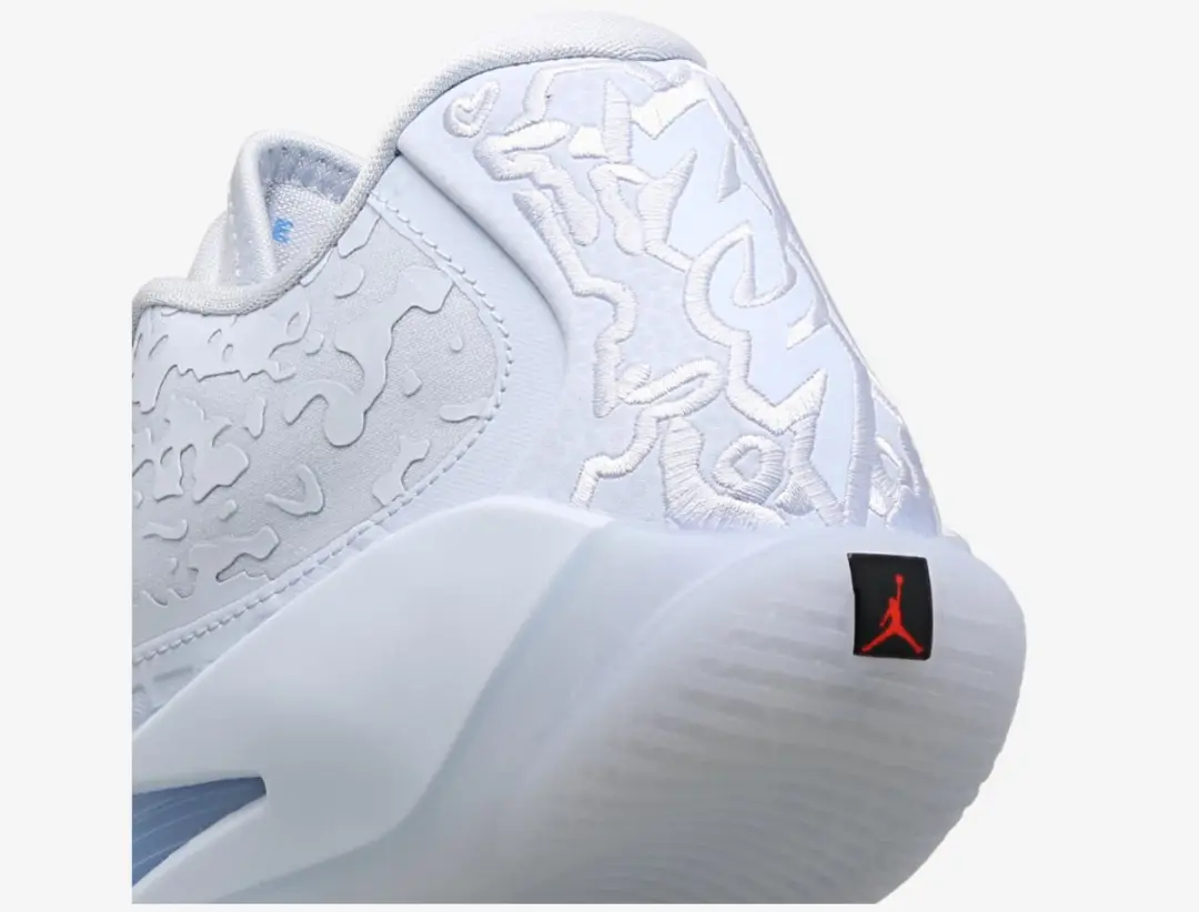 Nike Jordan Zion 3 - Half Blue/Versity Blue - Maat 44.5