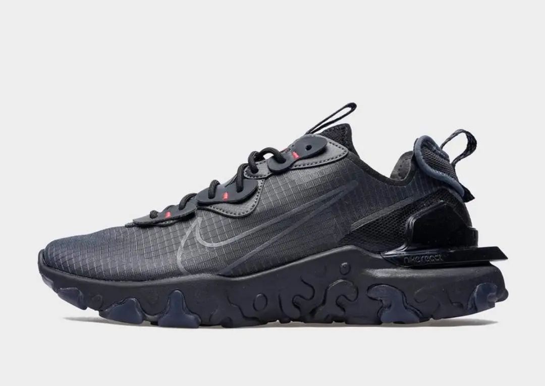 "Sneakers Nike React Vision ""Black Bright Crimson"""
