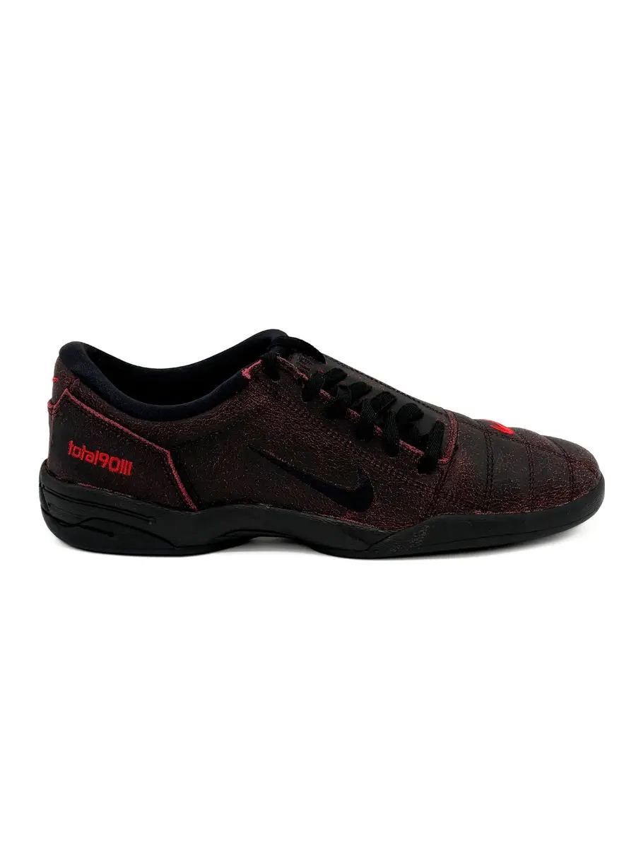 Nike Total 90 (Bred) Paint Job