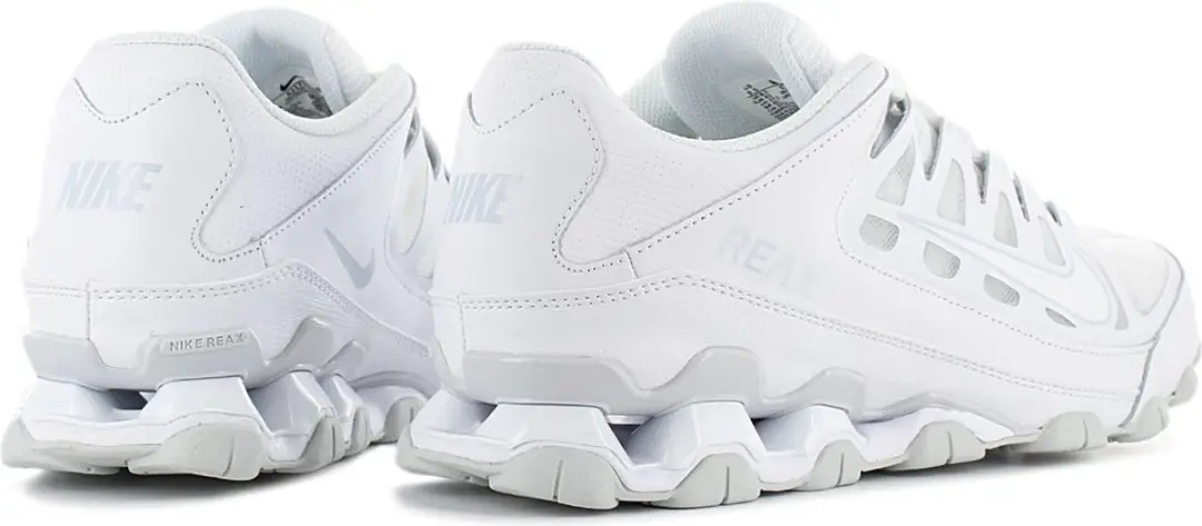 Nike REAX 8 TR Mesh Sneakers 621716-102 - EU 43 - Wit