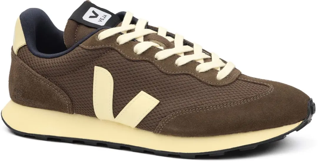 Veja Sneakers Rio Branco Bruin
