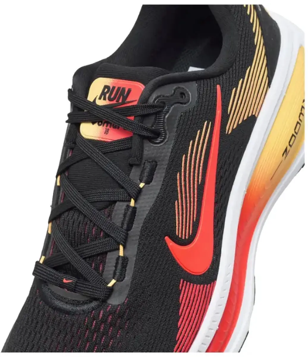 Nike Vomero 18 Hm6803-016 Heren Hardloopschoenen - Zwart