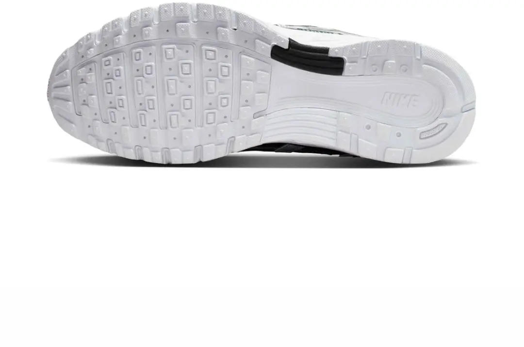 Nike P-6000 Wmns Sneakers - 42.5 - Wit/Grijs/Zilver - afbeelding 4 van 6