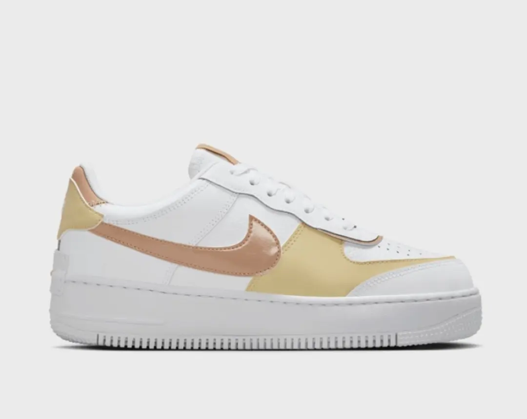 "Sneakers Nike Nike Air Force 1 Shadow ""Team Gold"""