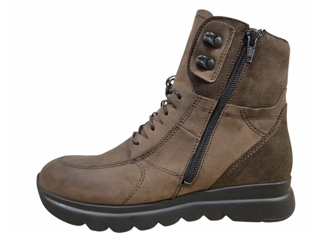 Wolky 0213512 Veterschoenen Dames - Bruin Nubuck - 39