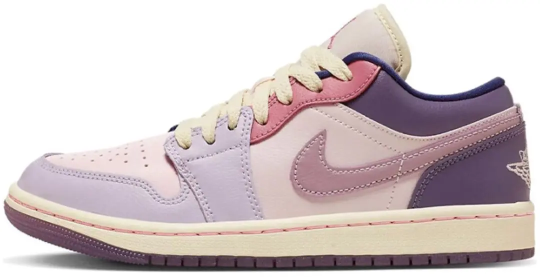 Nike Air Jordan 1 Low Pastel Purple (Maat 44 / US 11,5)