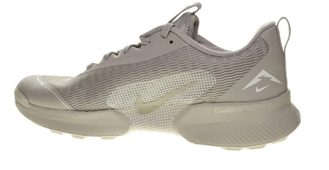 Nike Juniper Trail Cream Sneaker 38
