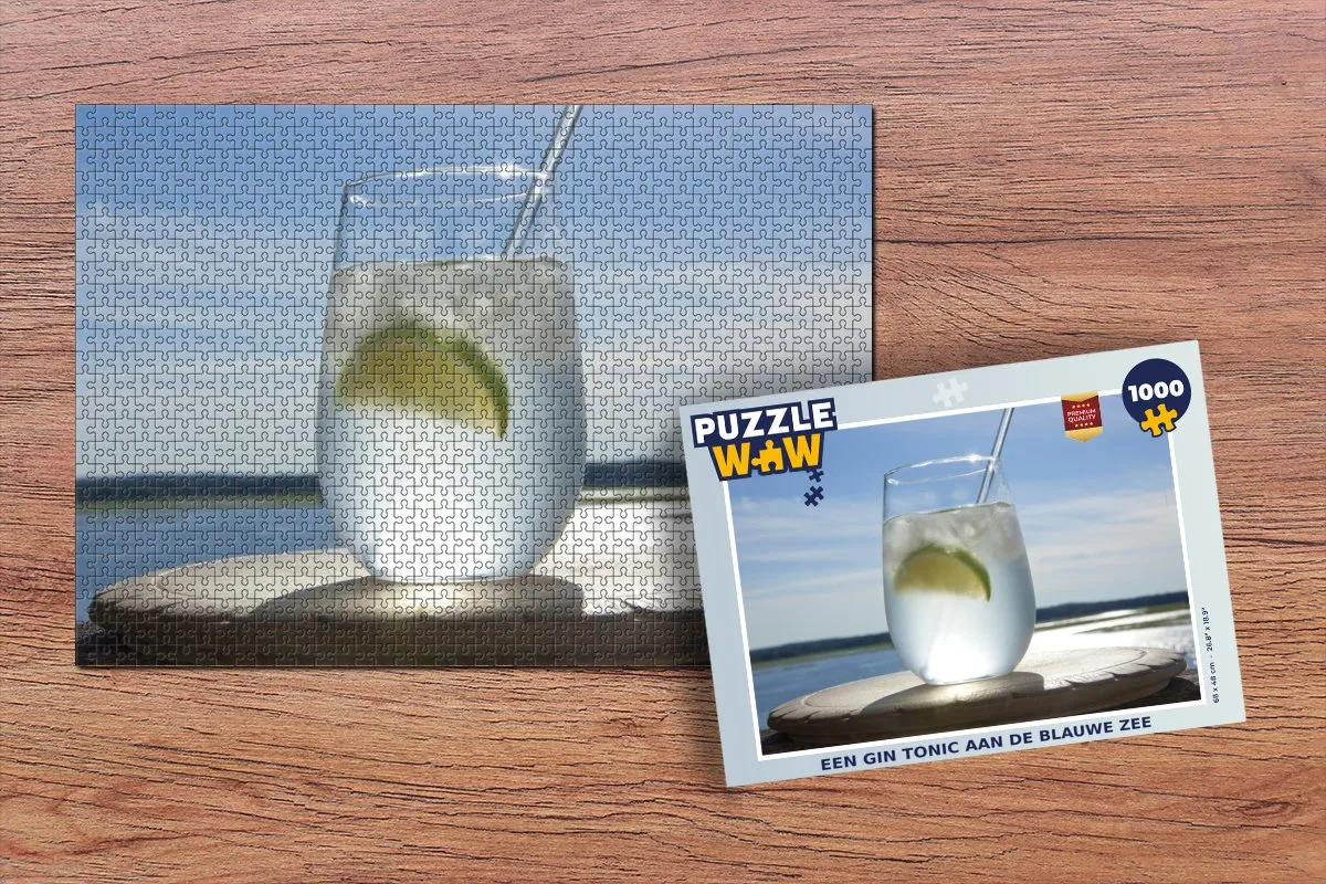 PuzzleWow Legpuzzel Een Gin Tonic aan de Blauwe Zee 1000 Stuks - Multicolor