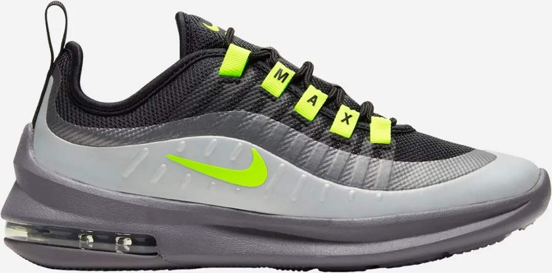 Nike Nike Air max axis junior .Maat 38,.5