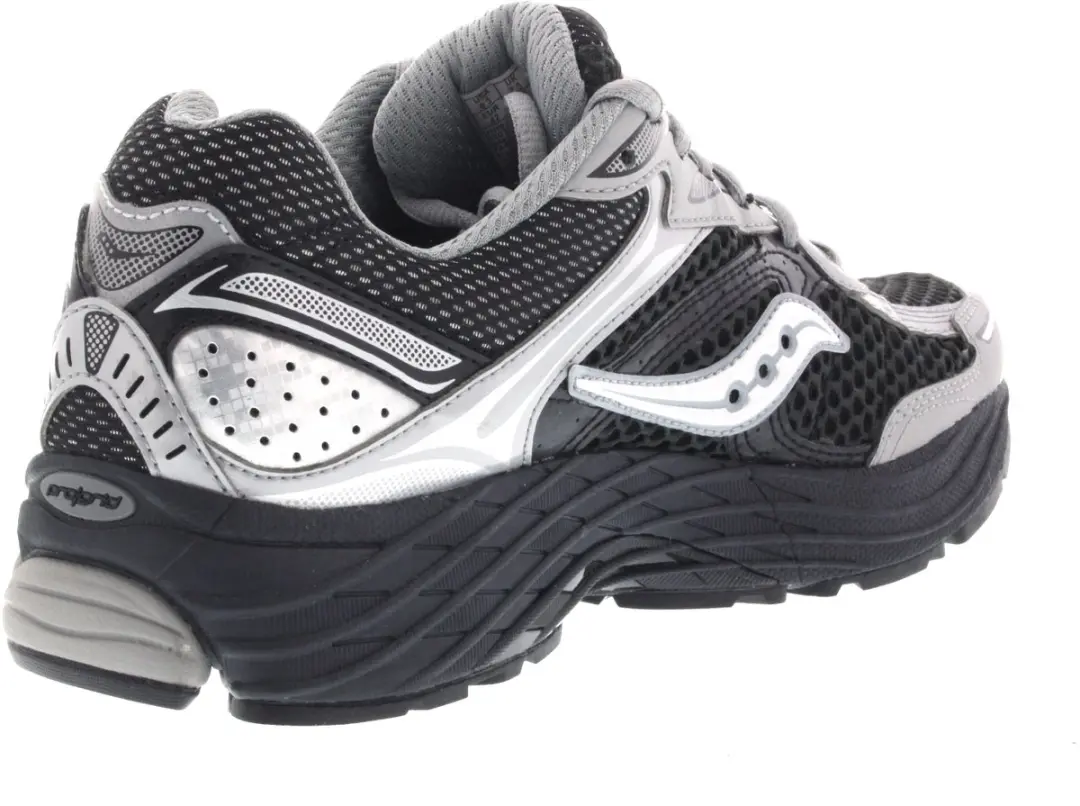 Saucony Progrid Omni 9 Heren Sneakers - Zwart - Maat 44½