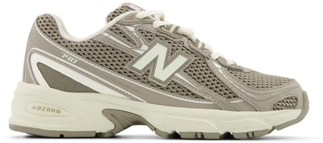 New Balance 740