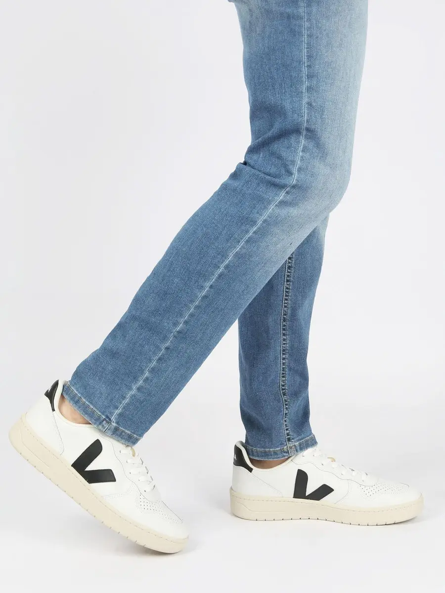 Veja V-10 Sneakers - Maat 41 - Zwart
