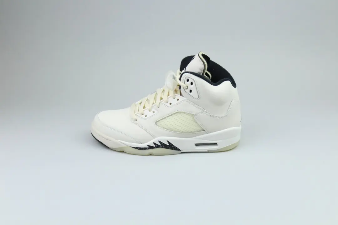 Air Jordan 5 Retro SE 'Sail' maat 48.5