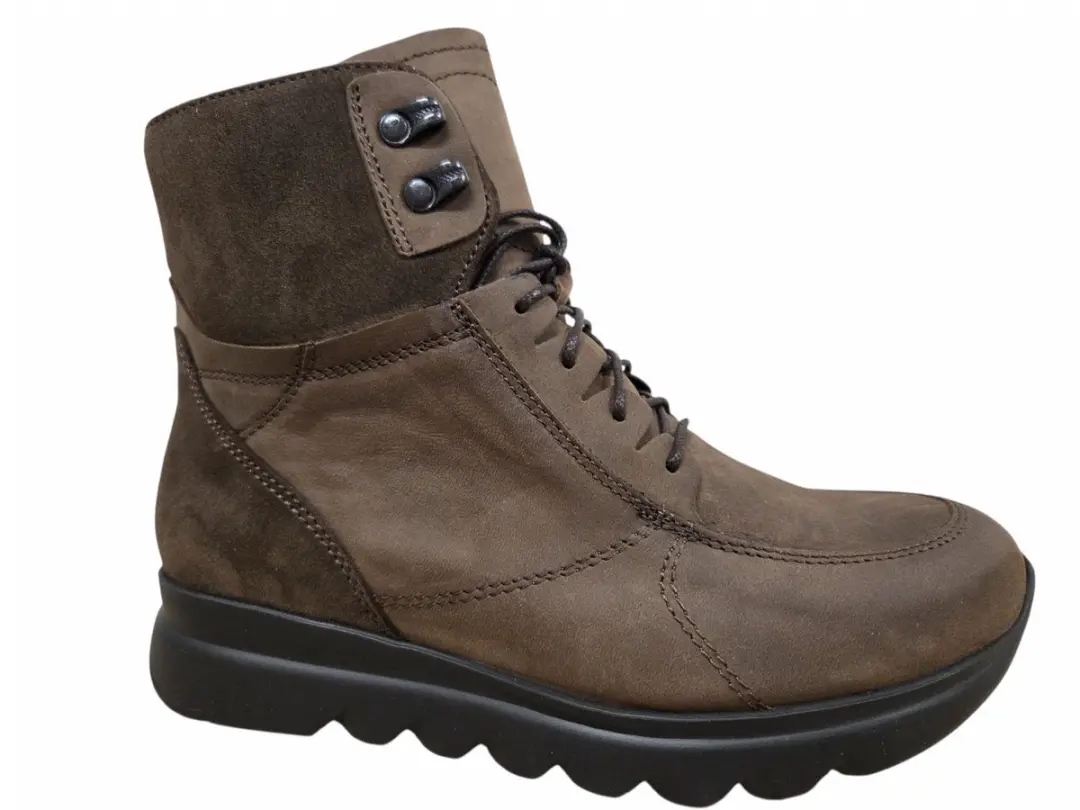 Wolky 0213512 300 Veterschoenen Bruin Nubuck Dames