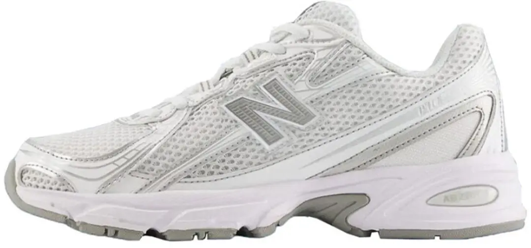 New Balance 740 Sneakers