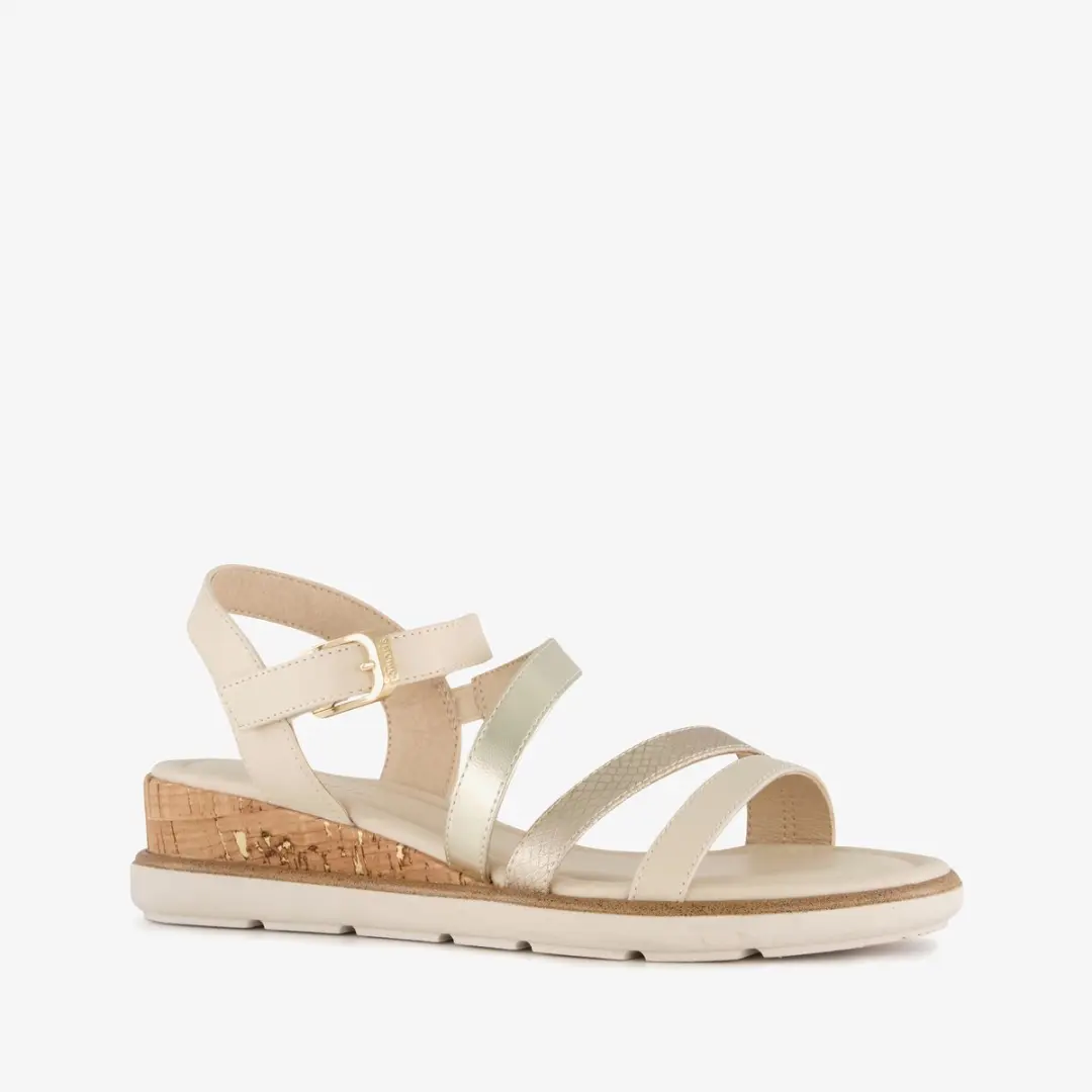Tamaris dames sandalen met sleehak ivoor
