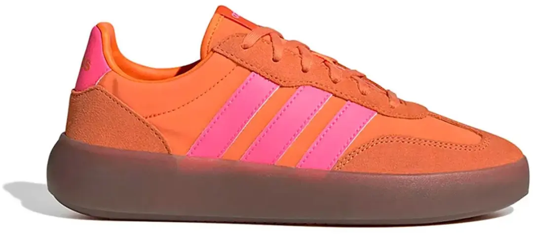 Damestrainers adidas Barreda Decode
