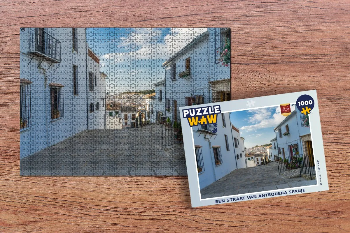 PuzzleWow Legpuzzel Een straat van Antequera Spanje 1000 Stuks - Multicolor