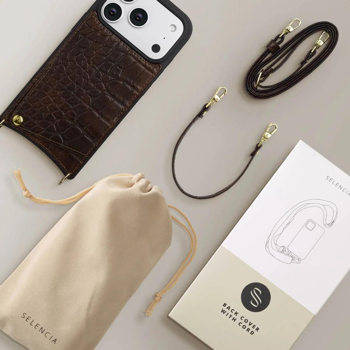 Selencia Croco Backcover iPhone 17 Pro - Choco Brown - 2 Pasjes
