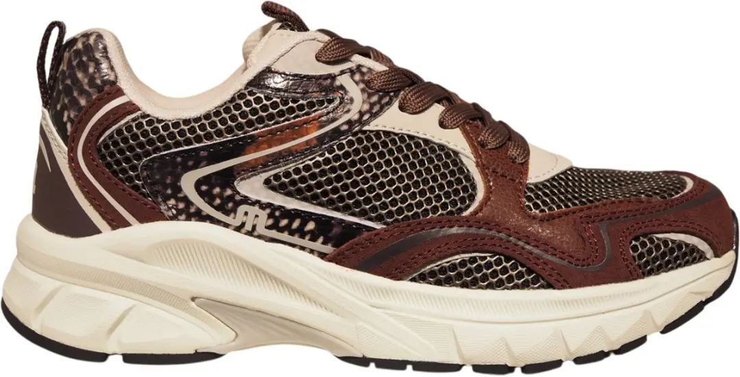 Maruti Novi Sneakers