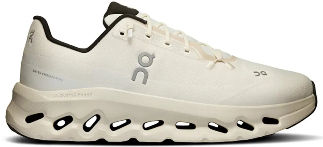 On Running Cloudtilt 'Pearl Ice' maat 42.5.