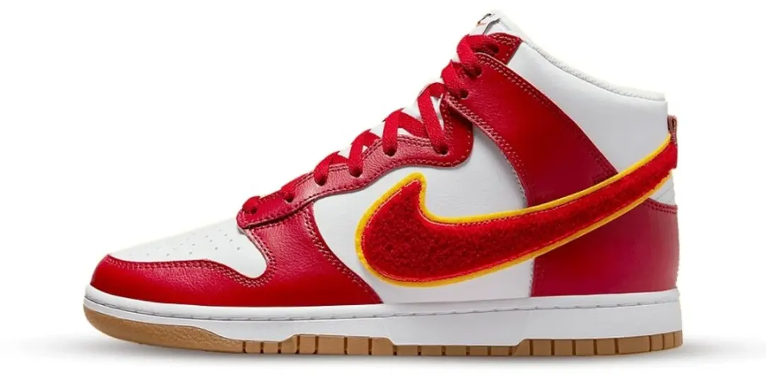Dunk High Retro, Herenschoenen, 47.5, Wit/Yellow Ochre/Gum Medium Brown/Gym Red