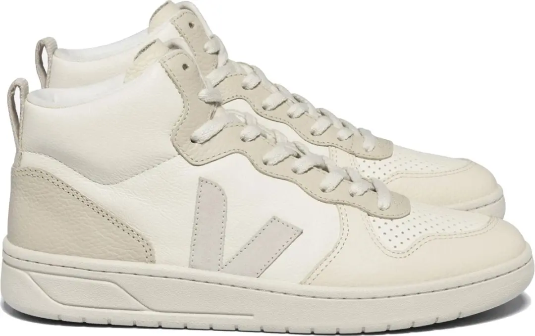 Veja V-15 Chromefree Sneakers dames Beige 38