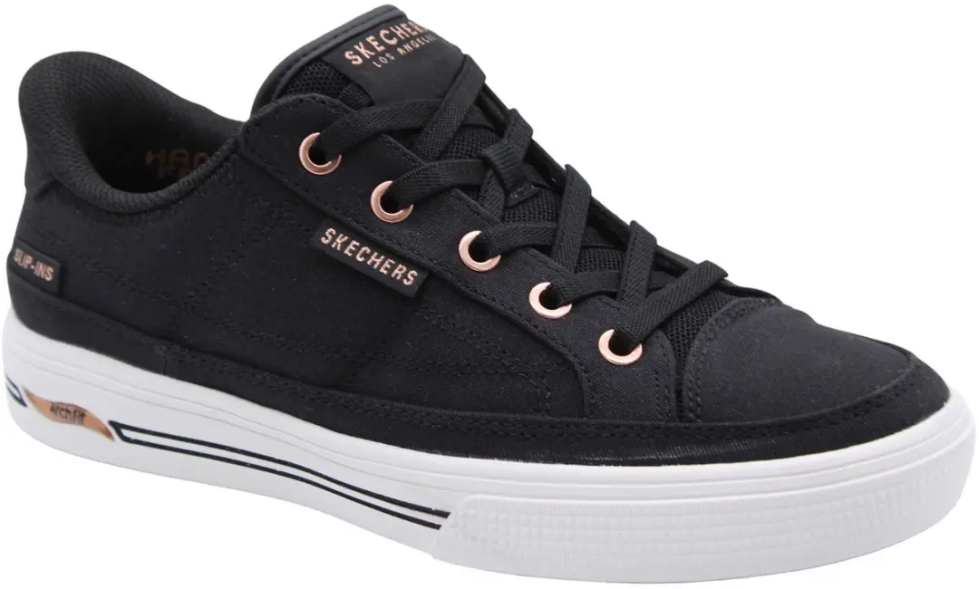 Skechers