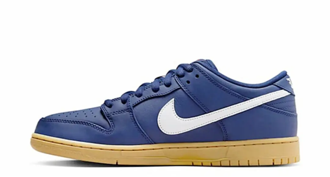 Nike SB Dunk Low 'Navy Gum'