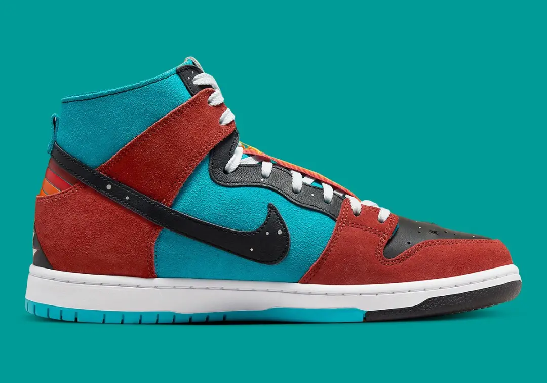 Nike SB Dunk HI Decon qs
