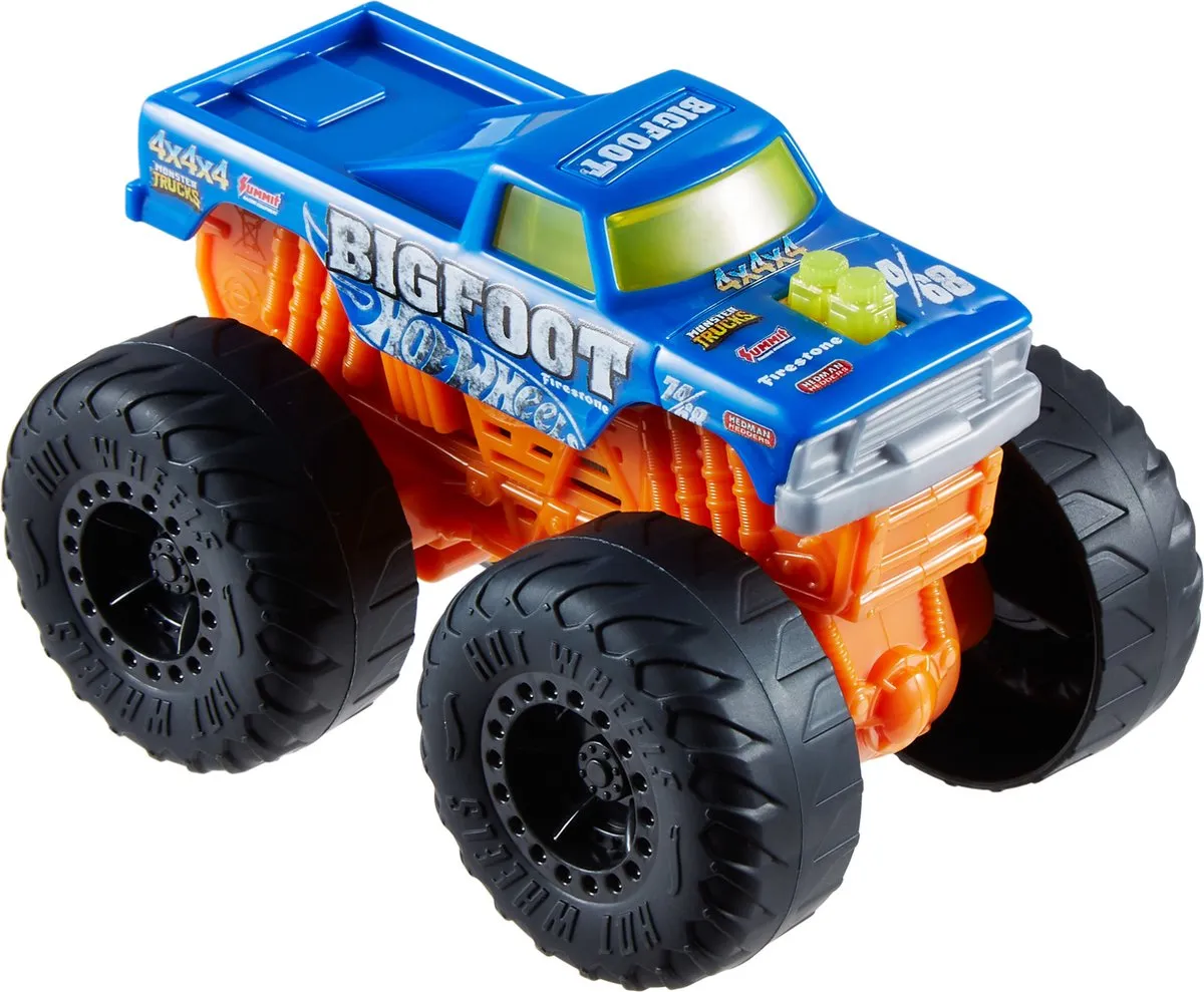 Hot Wheels Roarin' Wreckers Bigfoot Monstertruck HMM53 - 3 Jaar - 3x LR44